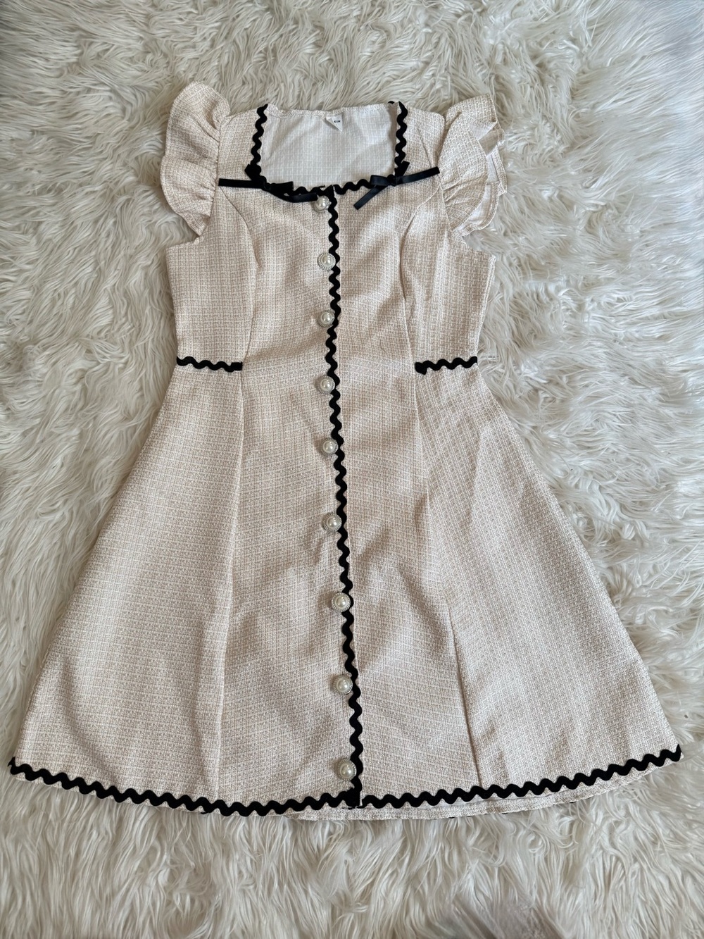 SHEIN Teen Tweed Pearl Button Ruffle Dress Size 13Y Cream Black
